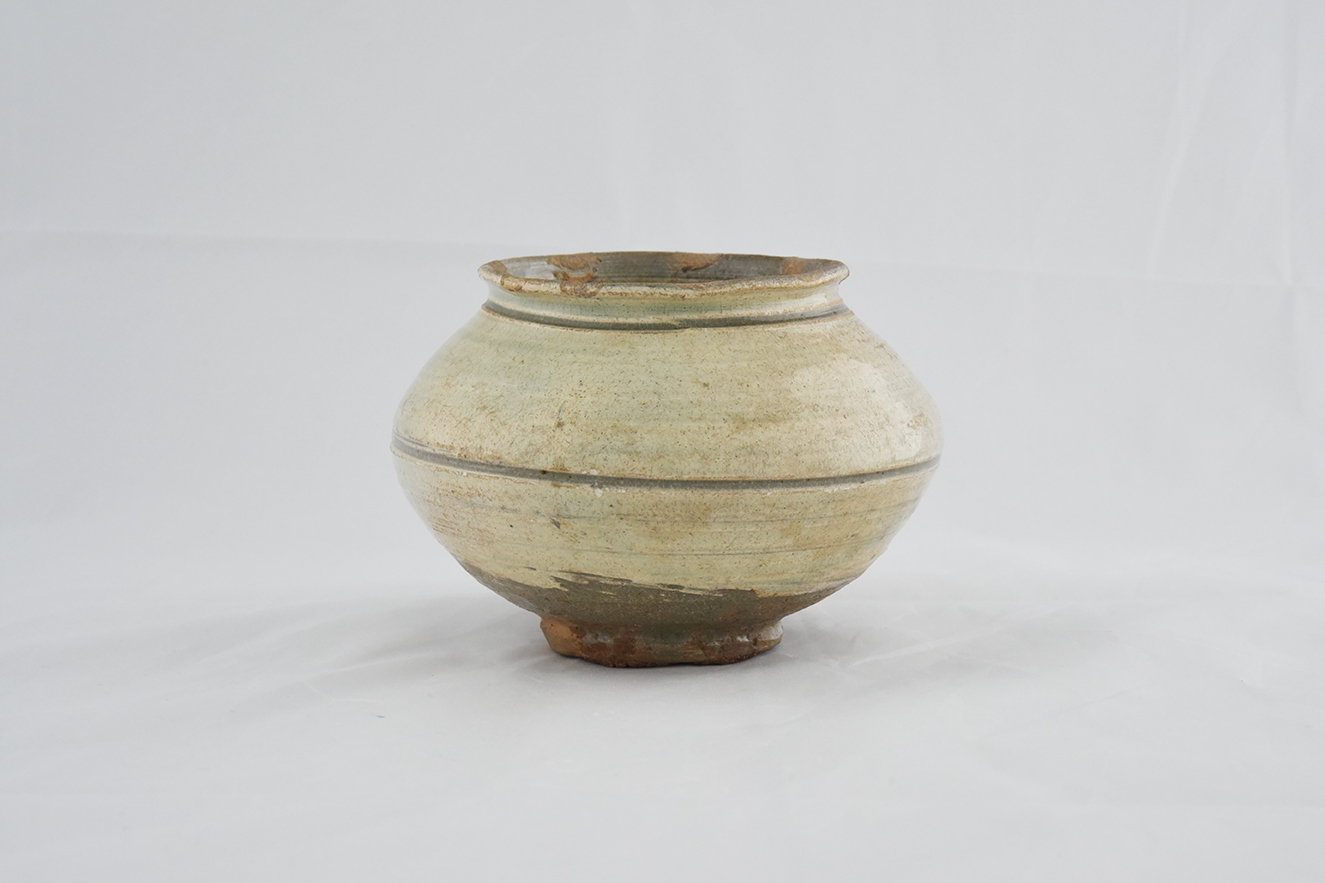 분청사기 귀얄무늬 항아리